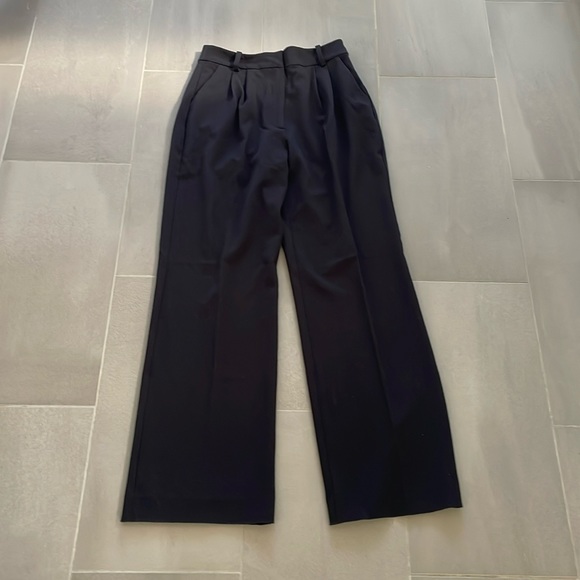 Favorite Daughter, The favorite black pleat pants, size 10  NWOT - Picture 5 of 17